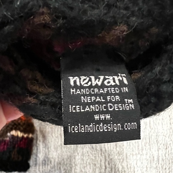 Newari Handcrafted In Nepal For Icelandic Design Wool Knit Mittens Gloves - Picture 4 of 5